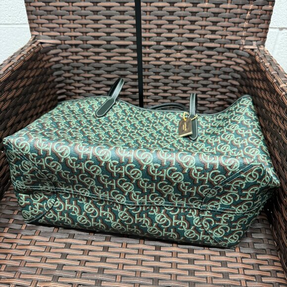 NWT Coach CF342 City Tote with Monogram Print in Canvas - Picture 6 of 6